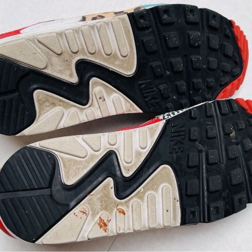 Nike Air Max Safari Mix White Animal Red, Blue, Tan and White Colorful Casual - Picture 10 of 10